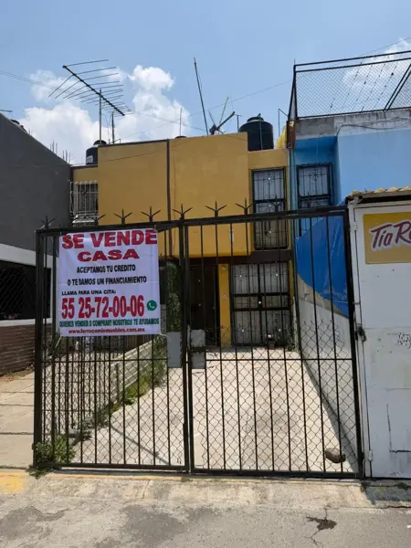 Casa en Los Héroes, Ixtapaluca, México — foto 1 de 20