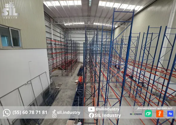 Bodega Industrial en Cuautitlán con Racks en Renta — foto 1 de 13