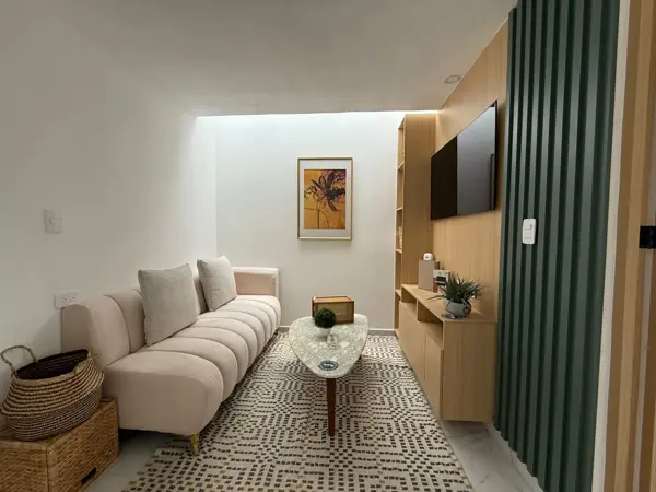Casa Nueva en Venta cerca de Plaza San Diego, en Fraccionamiento — foto 1 de 17