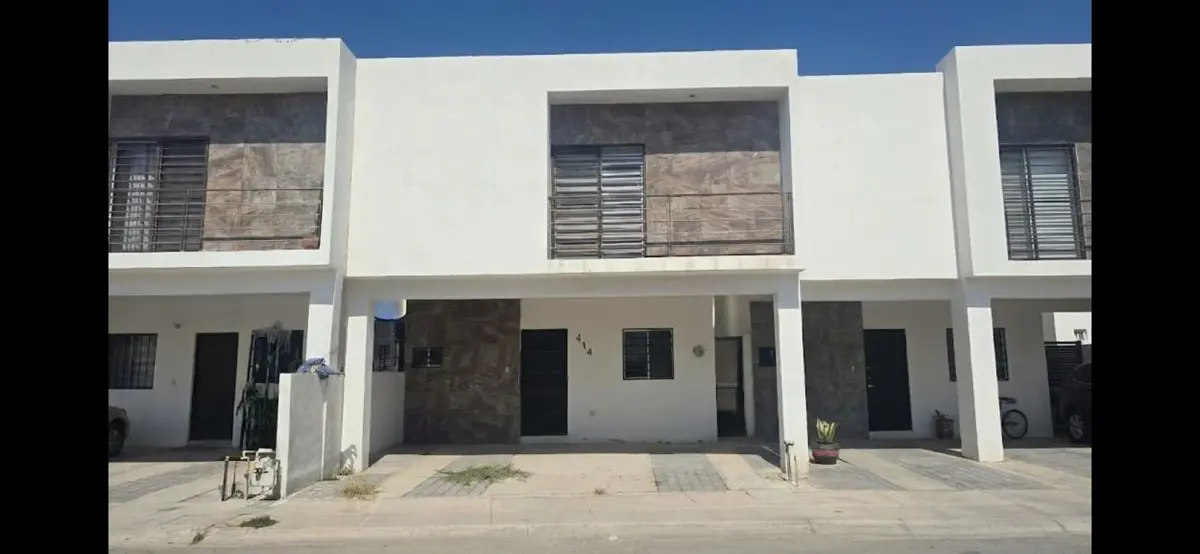 Casa muy equipada lista para vivir, se vende con los muebles. Casa muy equipada lista para vivir, se vende con los muebles.