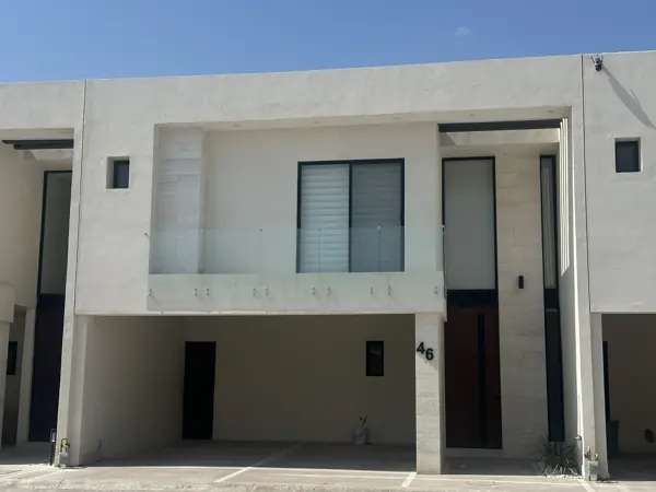 Casa en Villa de las Palmas, Torreón, Coahuila de Zaragoza — foto 1 de 17