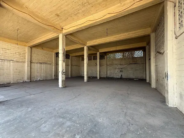 Bodega, Taller, Terreno — foto 1 de 18
