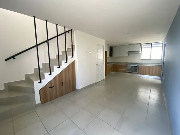 Casa en renta en Capital Sur, El Marqués — foto 2 de 16