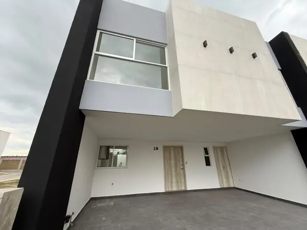 Casa Nueva en Venta cerca de la UDLAP: Moderna, Amplia y Funcional — foto 1 de 21