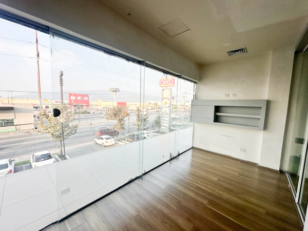 Local en venta en Real de Cumbres, Monterrey — foto 2 de 10