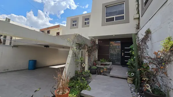 Casa en venta en Las Cumbres, Monterrey — foto 3 de 23
