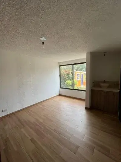 Preciosa casa Del Carmen Coyoacán — foto 1 de 5