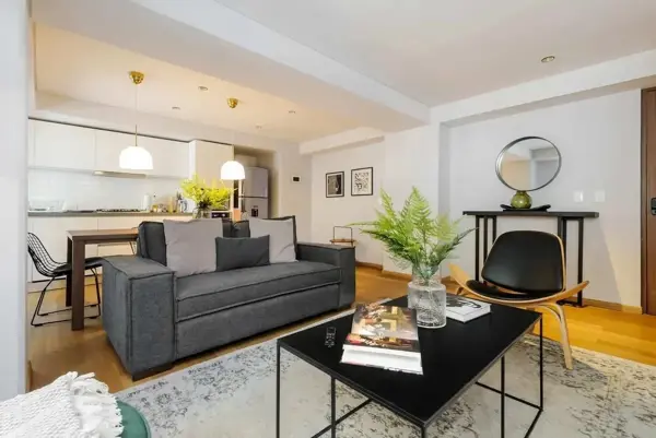 Departamento en Venta Amueblado con Balcón en Roma Norte, Cuauhtémoc — foto 1 de 13