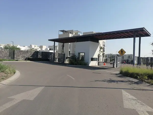 Departamento en La Cañada, El Marques, Queretaro — foto 1 de 19