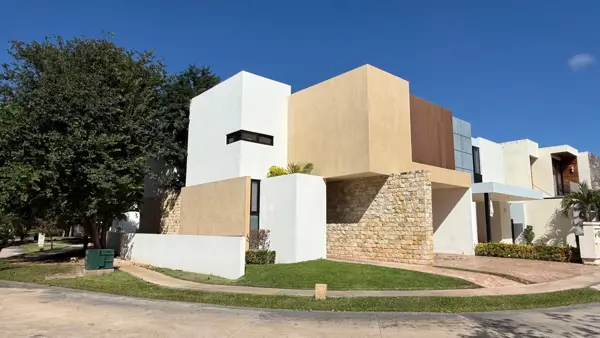 Casa en Parque Central, Mérida, Yucatán — foto 1 de 26