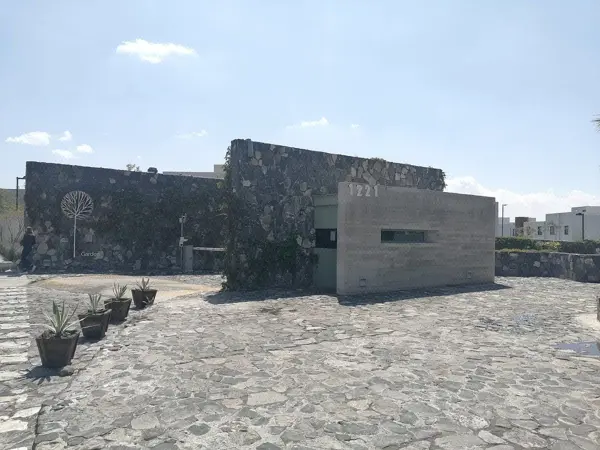 Altos Juriquilla, Queretaro, Queretaro — foto 1 de 18