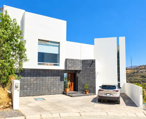 Casa en Real de Juriquilla, Querétaro, Querétaro — foto 1 de 31