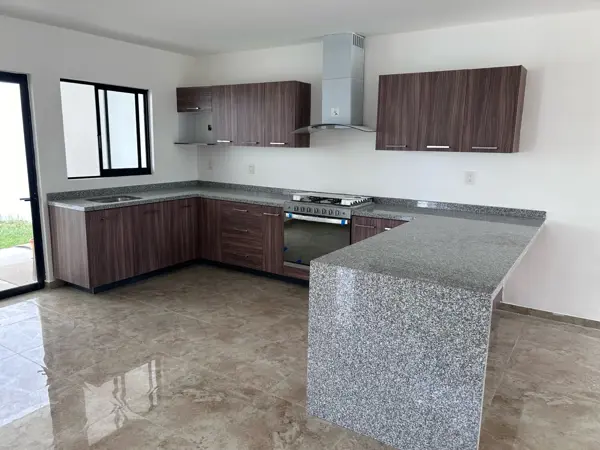 Casa en venta en Los Robles, Zapopan — foto 2 de 16