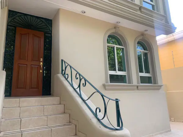 Casa en Venta Calle Justo Sierra 2 Min de la Minerva — foto 1 de 17
