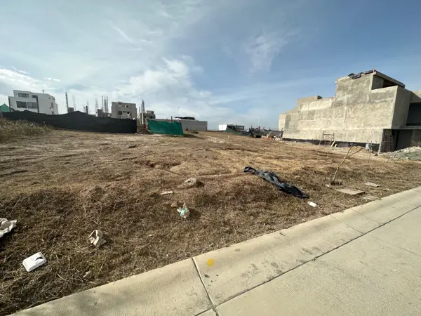 Terreno en Valle Imperial — foto 1 de 15