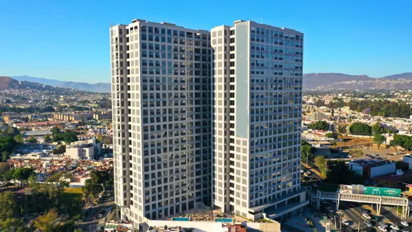 Departamento en venta en la calma — foto 1 de 56