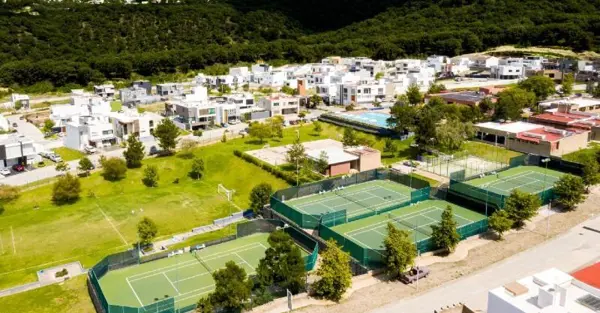 Terreno en Los Robles residencial — foto 1 de 7