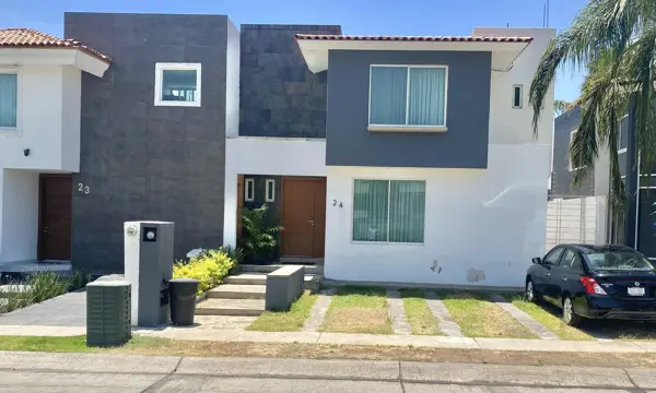 Casa en condominio en Casa Fuerte — foto 1 de 29