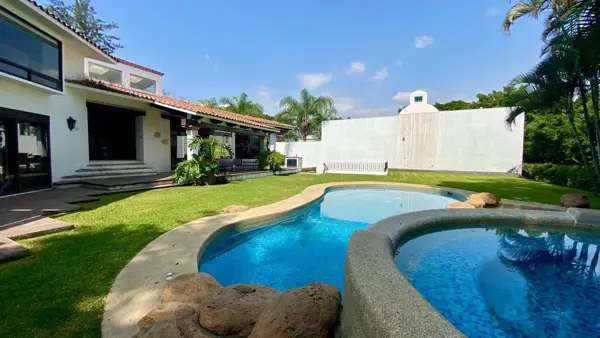 Casa en venta en Residencial Sumiya, Jiutepec — foto 2 de 18
