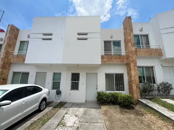 Casa dentro de coto en Zapopan — foto 1 de 20
