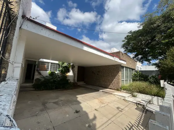 Casa En Venta En Vallarta Norte — foto 1 de 45