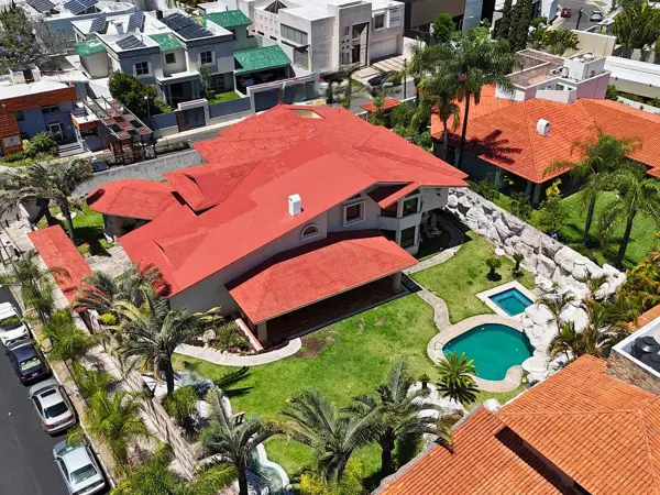 Casa en venta en Colinas de San Javier, Zapopan — foto 2 de 49