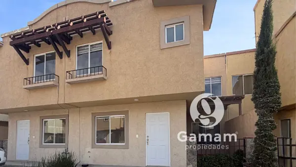 Casa en renta en Real Madeira, Pachuca de Soto — foto 3 de 44