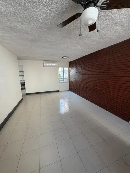 Departamento Remodelado y Amplio a 1 cuadra del Tec — foto 1 de 4