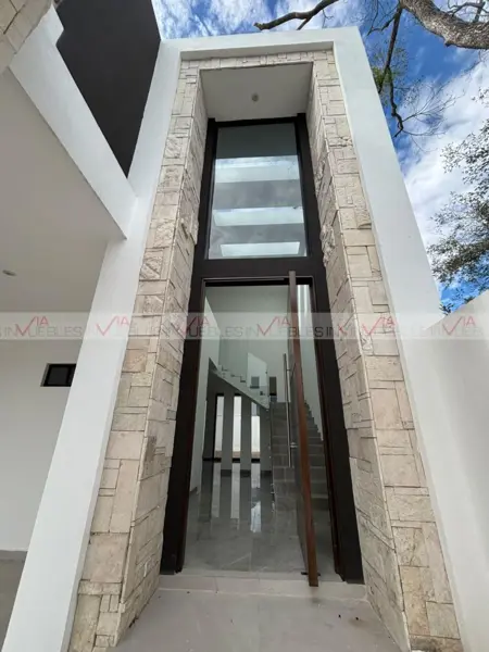 Casa en venta en Valle de Santiago, Santiago — foto 2 de 14