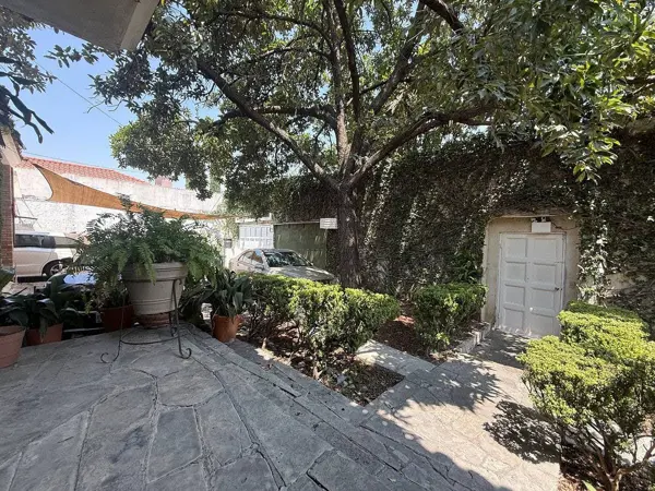 Terreno en venta en Del Valle, San Pedro Garza García — foto 2 de 6