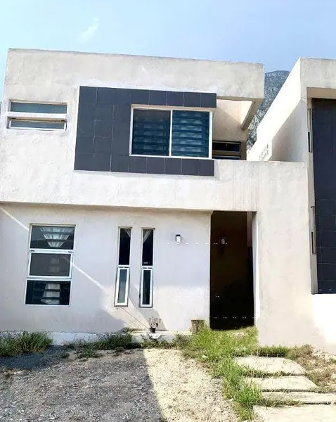 Casa en Venta en Misión Santa Catarina — foto 1 de 10