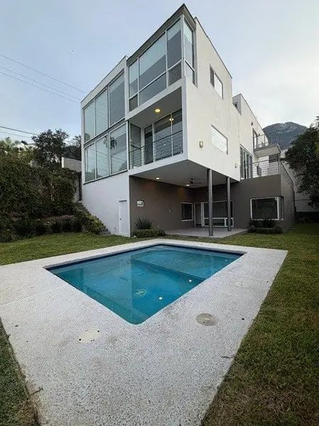 Casa en Venta Villa Montaña — foto 1 de 10