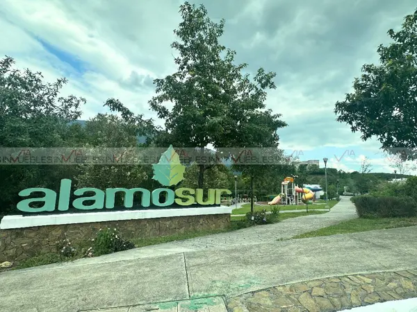 Alamo Sur, Santiago — foto 1 de 20