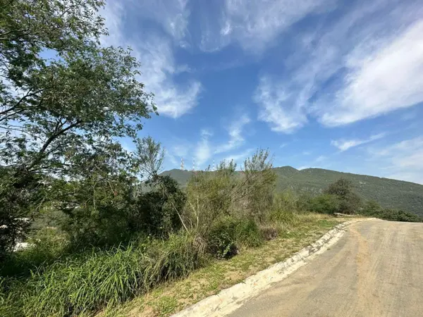 Terreno en venta en Renacimiento, Monterrey — foto 2 de 3