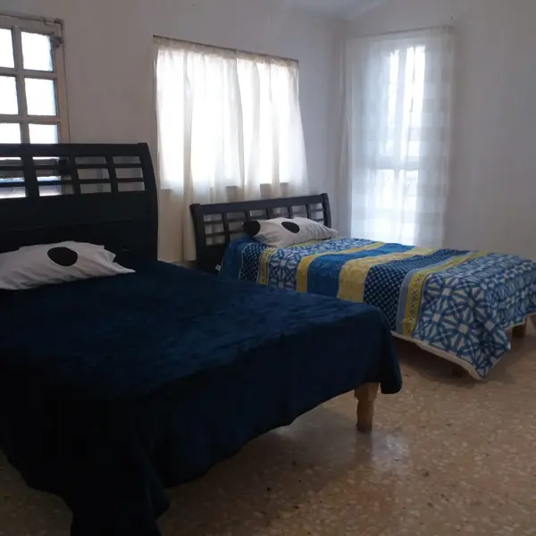 Renta de Casa Amueblada en Fraccionamiento Cerrado en Colonia Miravalle, Saltillo — foto 1 de 6