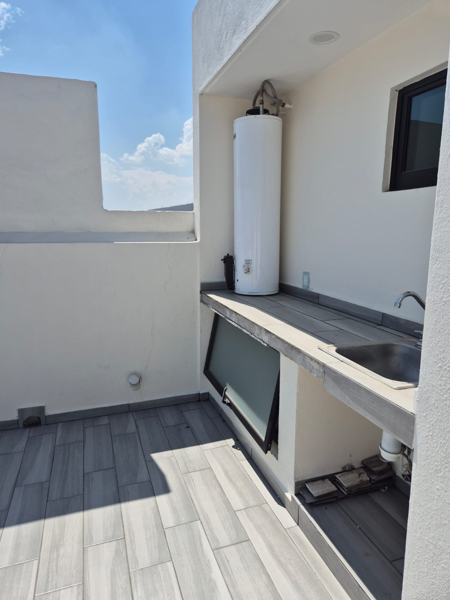 Casa en venta en Adamar, Tlajomulco de Zúñiga — foto 3 de 9