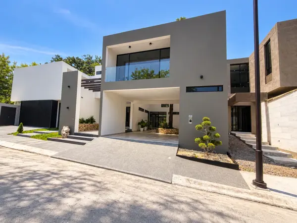 Casa en venta en Las Cristalinas, Santiago — foto 2 de 44