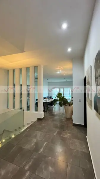 Casa en venta en Residencial Dinastía, Monterrey — foto 2 de 16