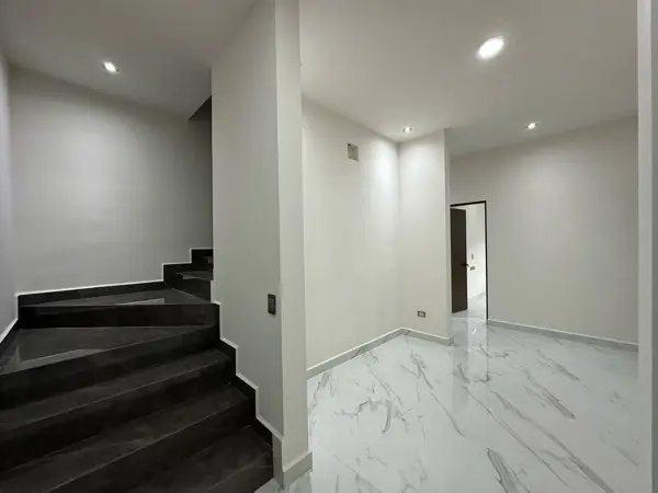 Casa en venta en El Barro, Monterrey — foto 3 de 8