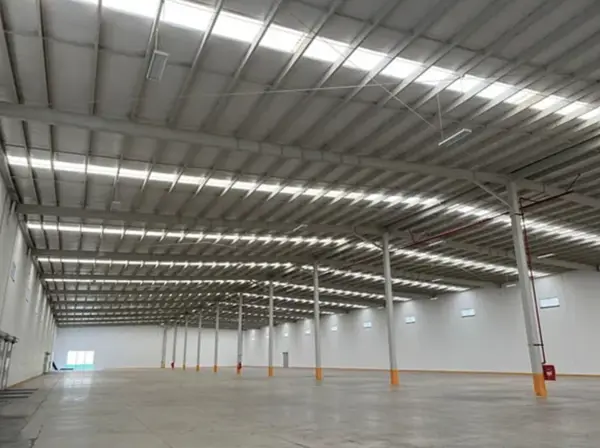 Nave Industrial en Renta – Querétaro — foto 1 de 3