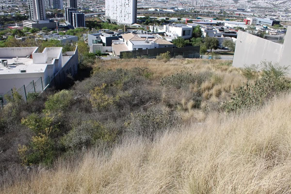 Terreno en venta en Residencial Cordillera, Santa Catarina — foto 3 de 4