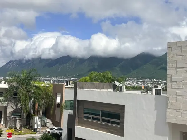 Casa en venta en Carolco, Monterrey — foto 3 de 15