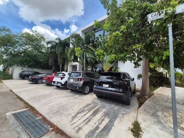 Oficina en renta en San Antonio Cinta, Mérida — foto 2 de 19