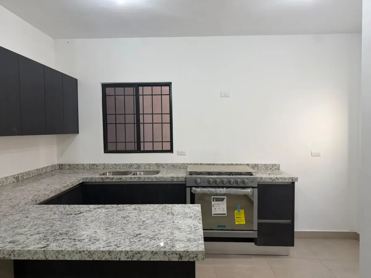 Casa en Venta en Cerradas Concordia, Apodaca, Nuevo León — foto 2