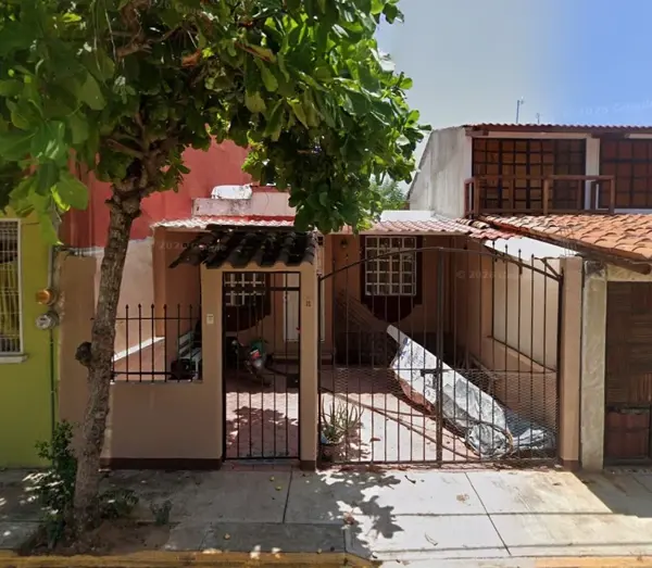 Casa en La Parota, San Pedro Mixtepec -Dto. 22 -, Oaxaca — foto 1 de 11
