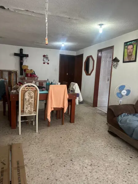 Casa Sola en Renta en Xalpa, Iztapalapa — foto 1 de 18