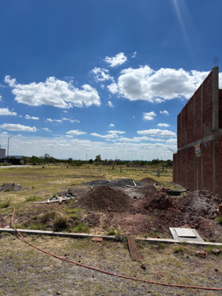 Terreno en venta en Villas de Bernalejo, Irapuato — foto 3 de 6