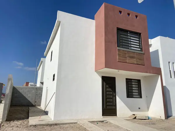 Casa Renta Punta Alta Garcia — foto 1 de 35