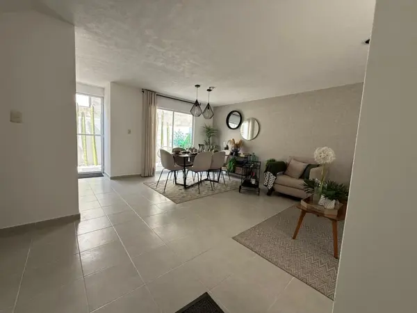 Casa en venta en San Luis, Mineral de la Reforma — foto 2 de 20