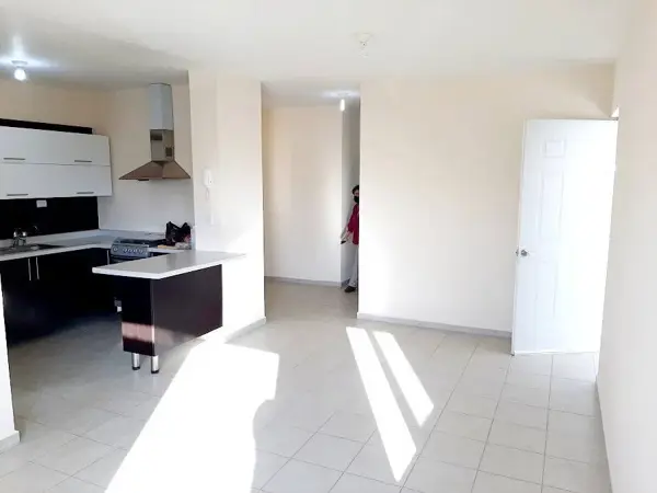 Departamento en venta en Paseos del Bosque, Corregidora — foto 2 de 15
